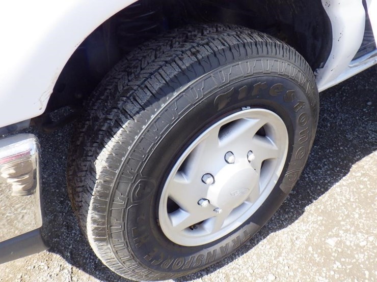 2008-ford-econoline-350-image-12