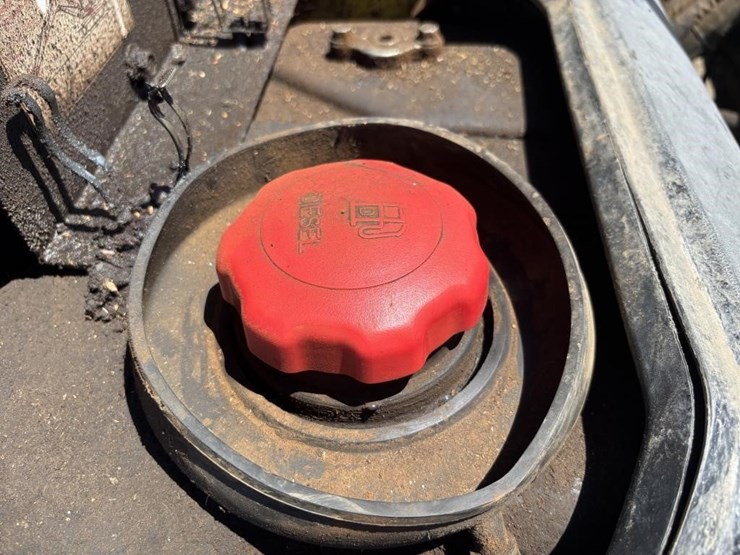 yanmar-sv100-1-image-44