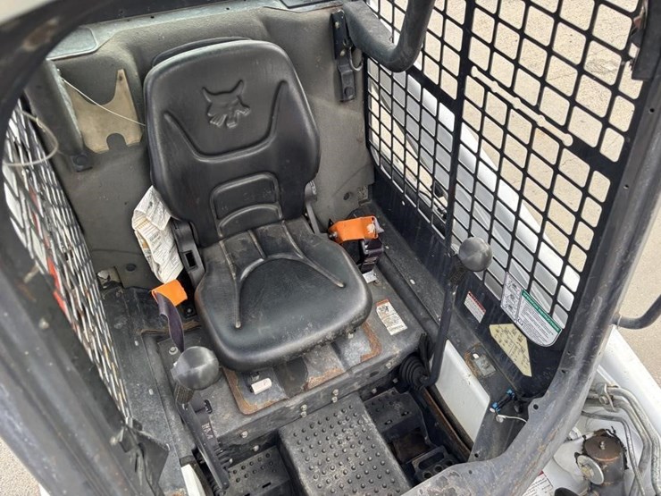 2017-bobcat-s450-image-20