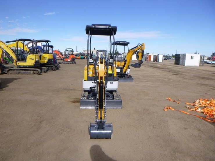 2025-sdlanch-sdle20-hydraulic-excavator-image-6