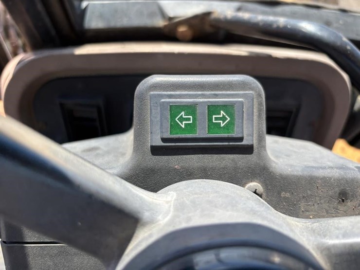 1995-deere-710d-image-37