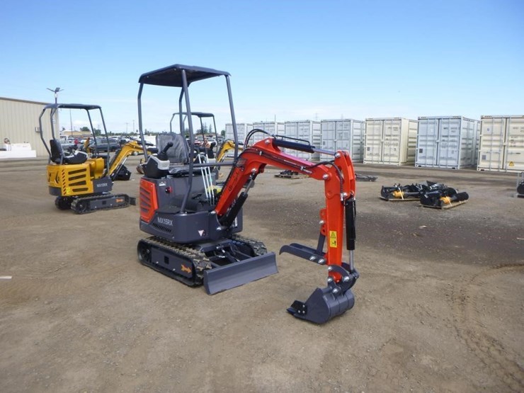 2025-cfg-mx15rx-hydraulic-excavator-image-2