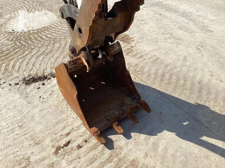 2022-bobcat-e60-image-12