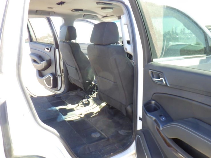 2020-chevrolet-tahoe-image-9