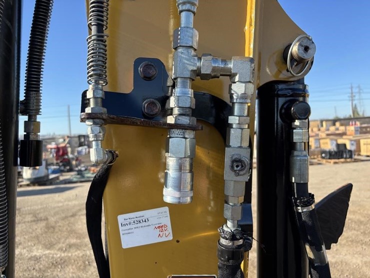 2018-caterpillar-305e2-hydraulic-excavator-image-15