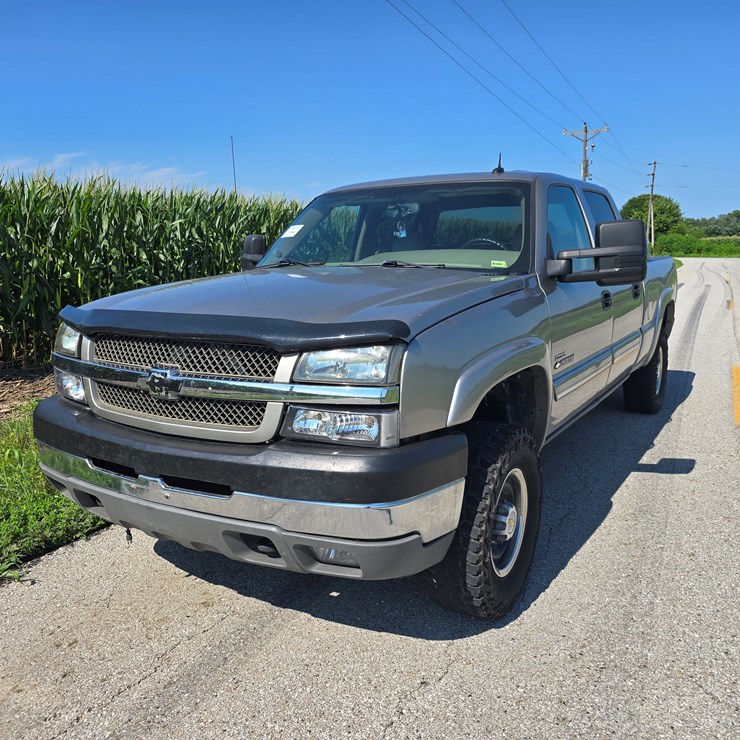 2003 CHEVROLET 2500