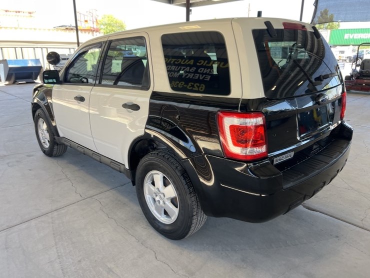 2012-ford-escape-xls-image-5