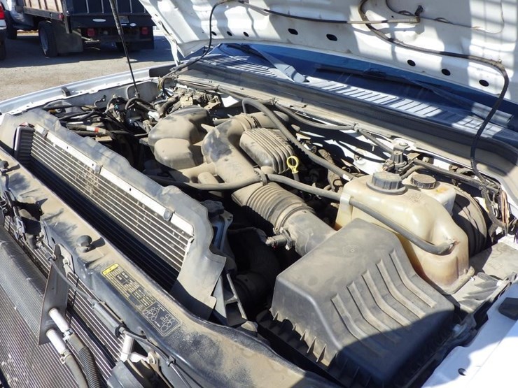 2010-ford-f350-image-10