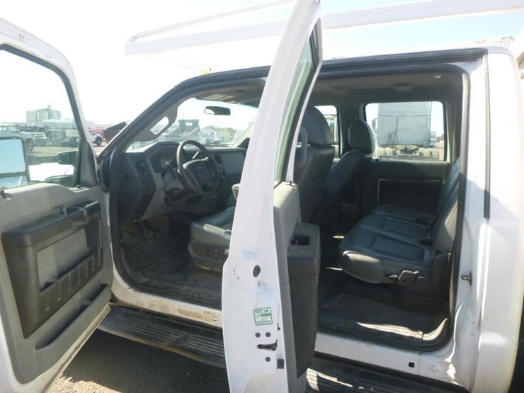 2016-ford-f550-image-10