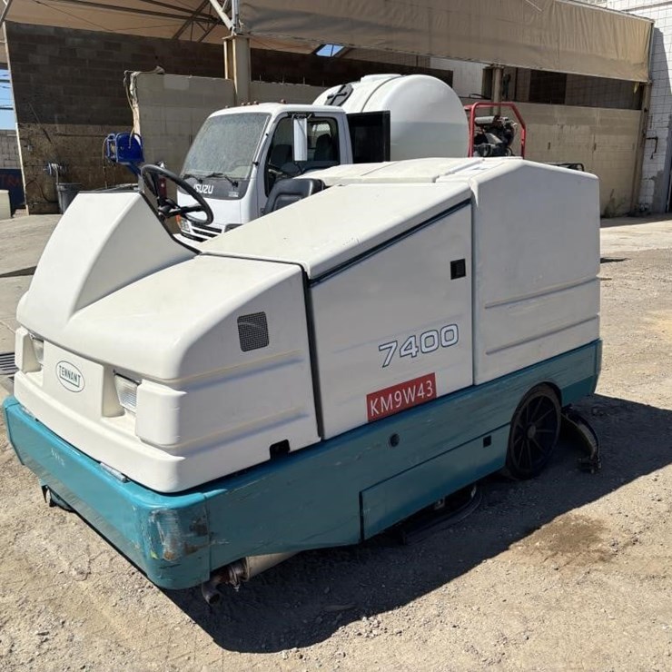TENNANT 7400