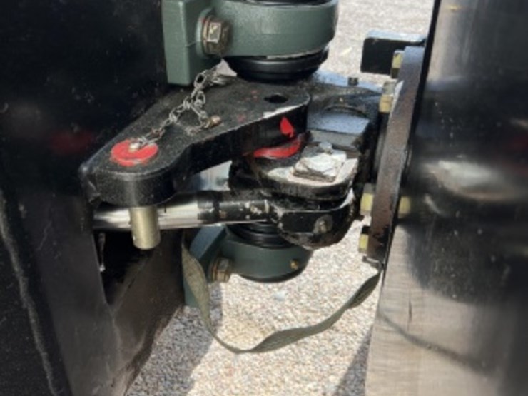 caterpillar-cb-335e-image-21