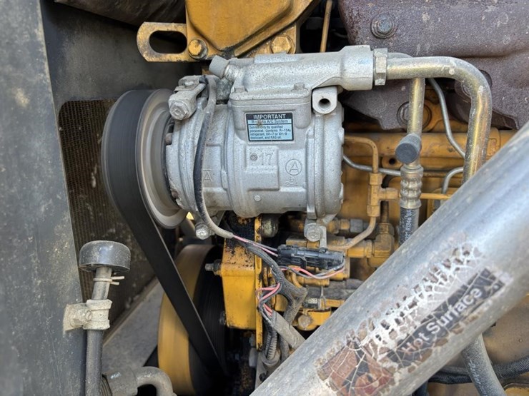 deere-624j-image-57