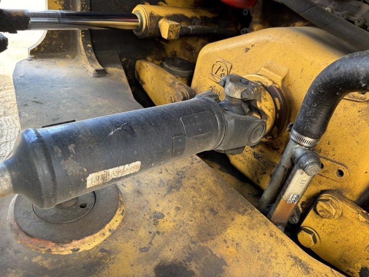 deere-624j-image-24