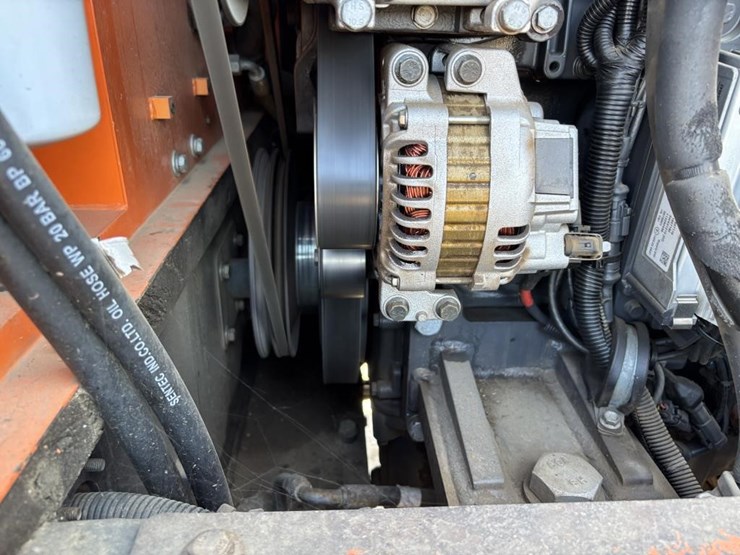2013-doosan-dl300-3-image-50