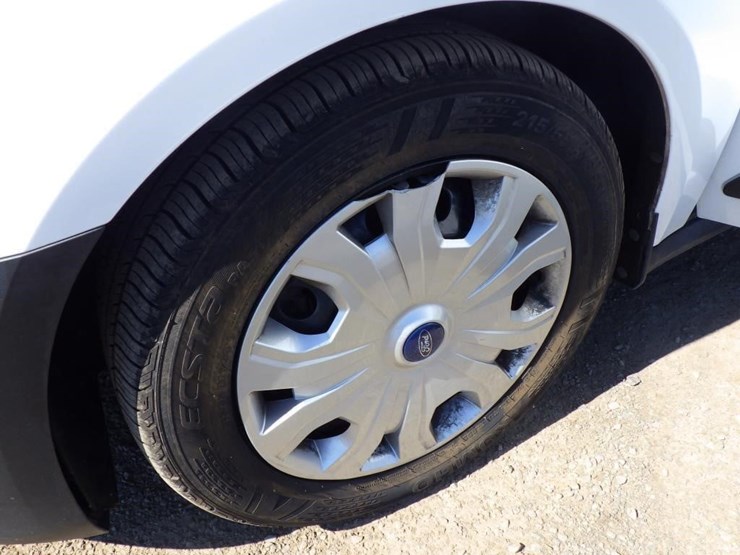 2019-ford-transit-connect-image-13