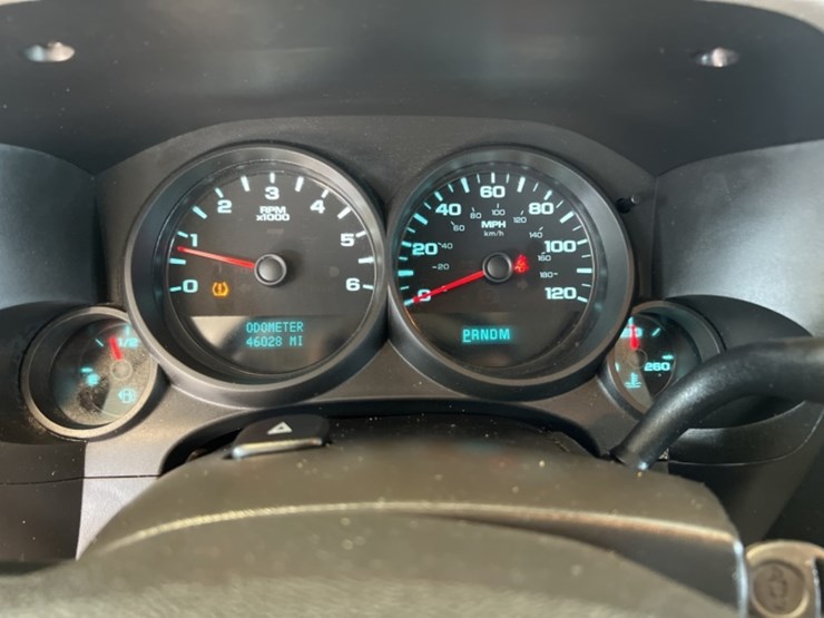 2013-chevrolet-silverado-1500-image-15