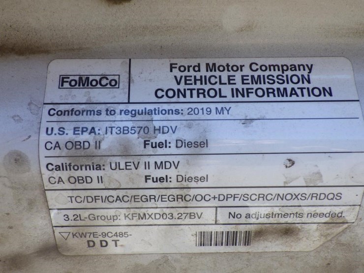2019-ford-transit-image-13