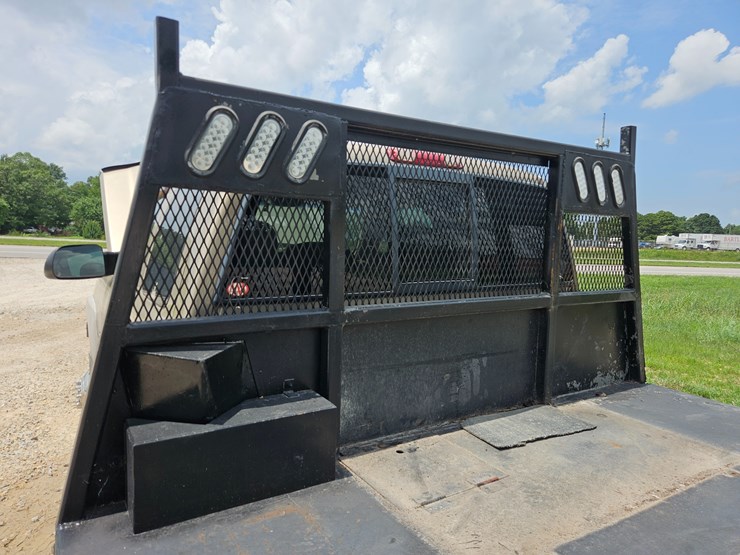 2005-chevrolet-silverado-3500-image-58