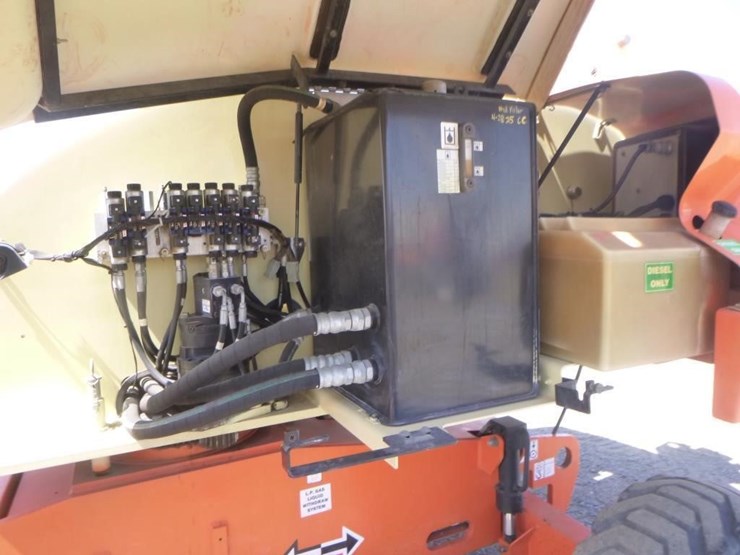 2007-jlg-400s-image-18