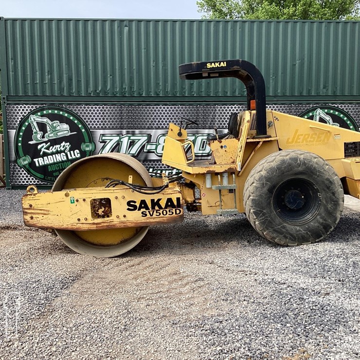 2006 SAKAI SV505D