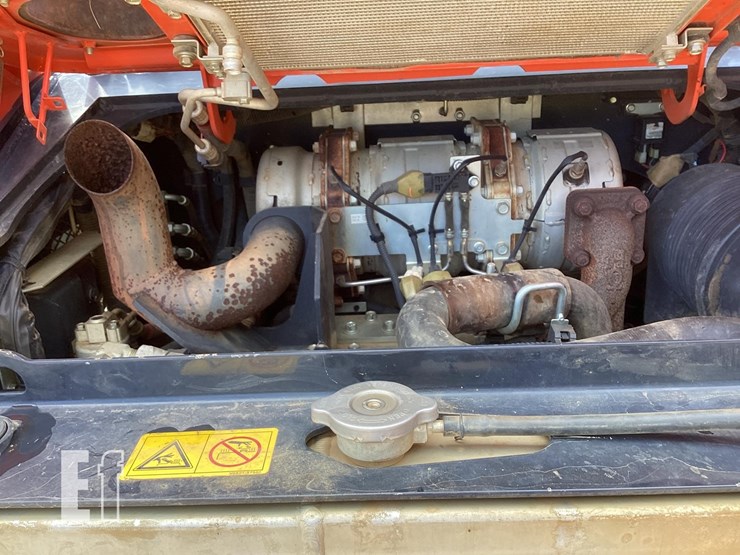 2019-kubota-svl75-2-image-14