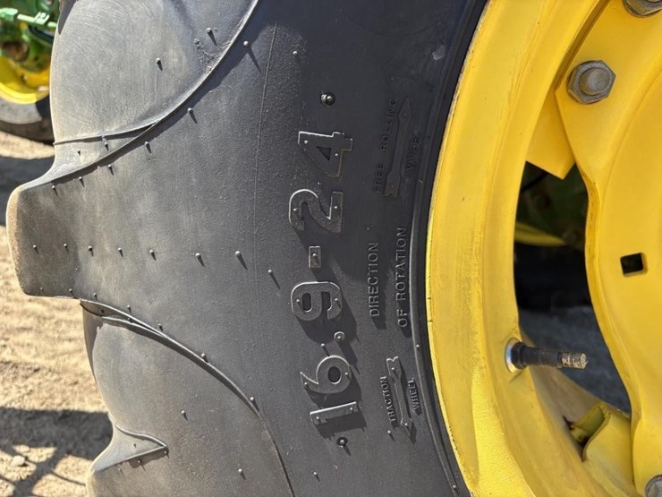 2018-john-deere-5075e-image-18