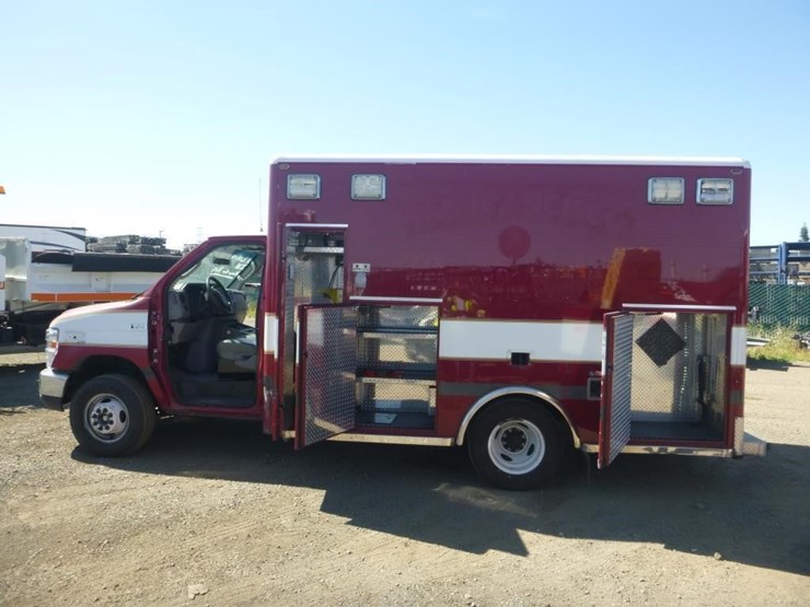 2012-ford-e350-image-6