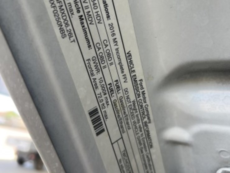 2016-ford-f250-image-13