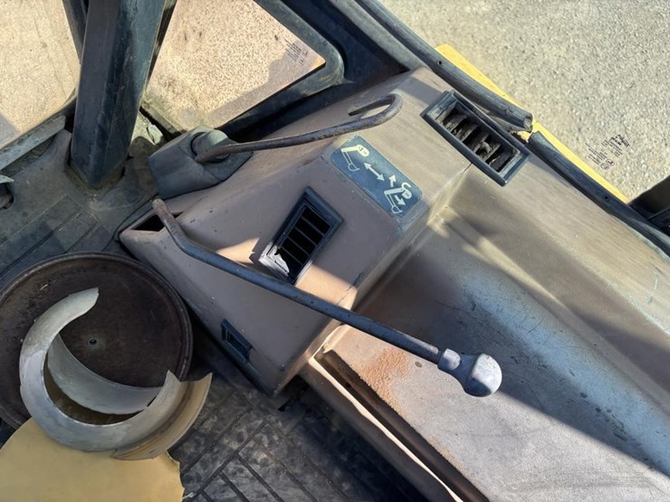 1995-deere-710d-image-45