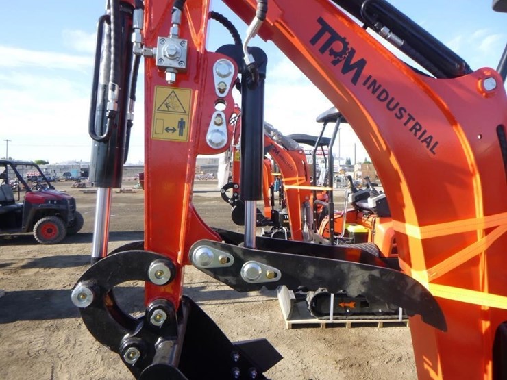 2025-tpm-16-hydraulic-excavator-image-13