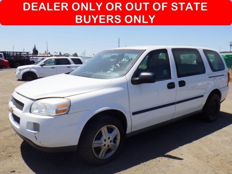 2005-chevrolet-uplander-image-1