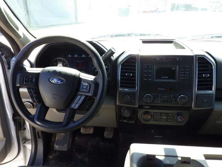 2017-ford-f150-image-9