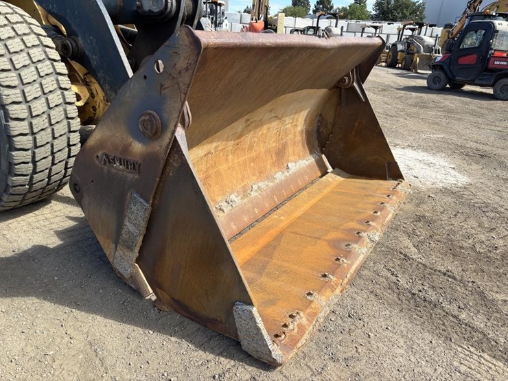 deere-624j-image-11