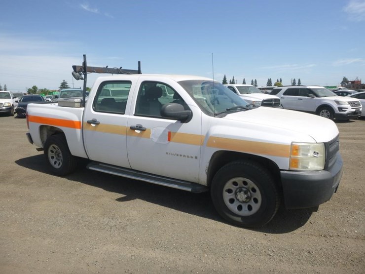 2007-chevrolet-1500-image-3