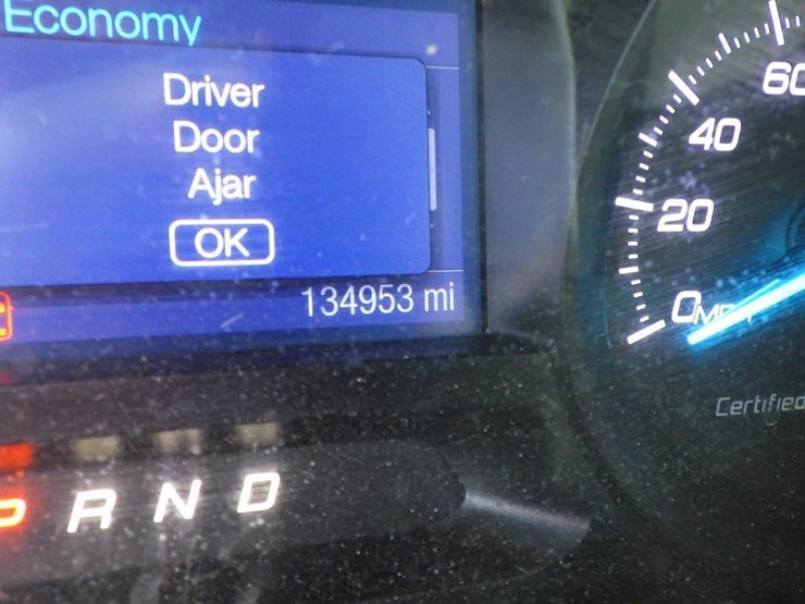 2014-ford-explorer-image-15