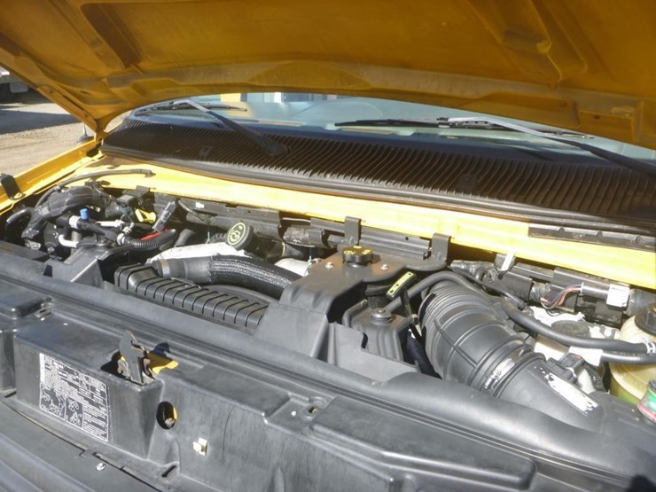 2005-ford-e450-image-15