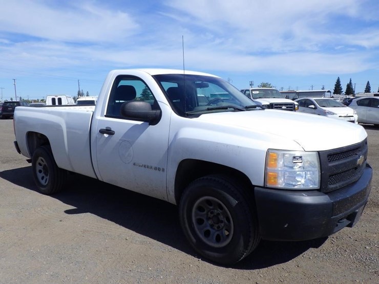 2007-chevrolet-1500-image-2