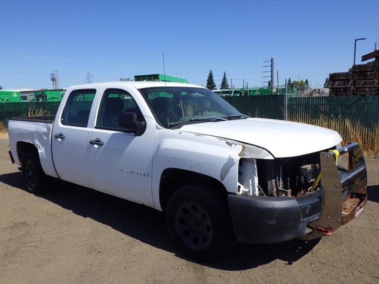 2009-chevrolet-1500-image-3