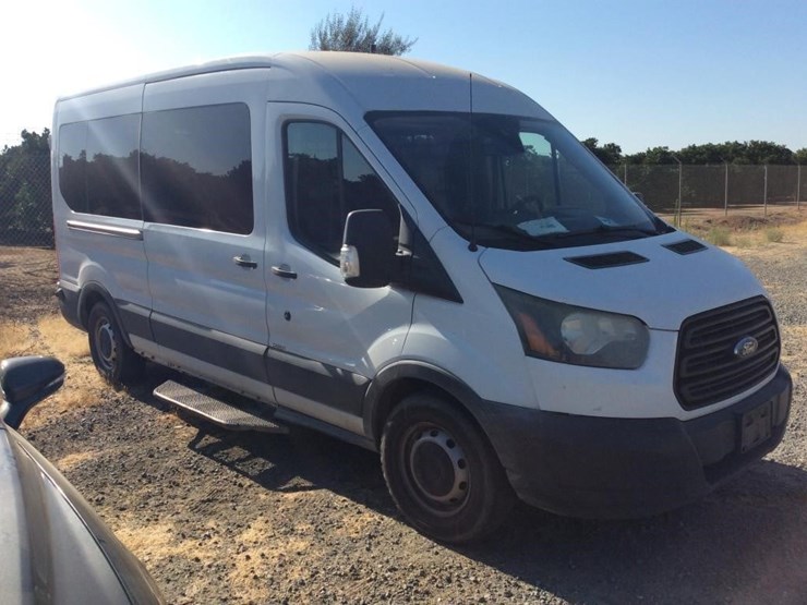 2017-ford-transit-image-5