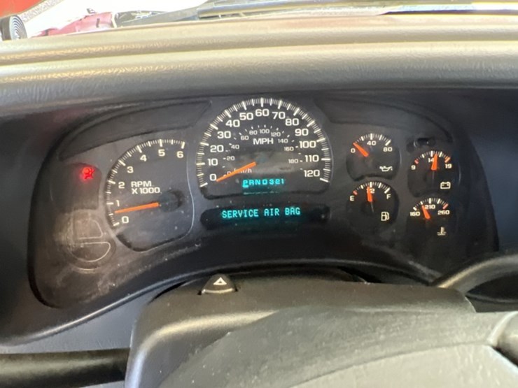 2005-chevrolet-silverado-1500-image-17