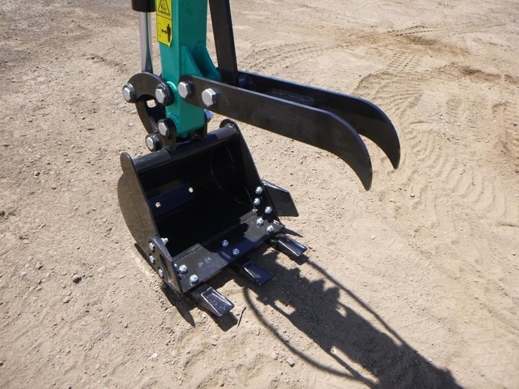 2025-cfg-h15r-hydraulic-excavator-image-9