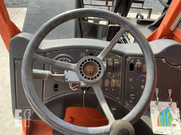2015-jlg-g10-55a-image-13