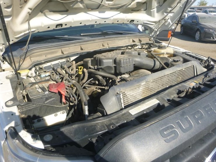 2014-ford-f250-image-13