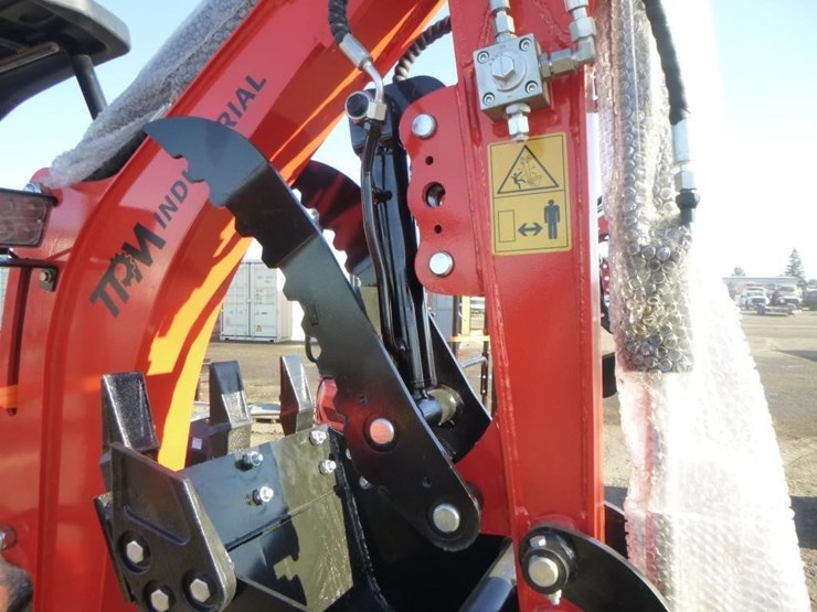 2025-tpm-16-hydraulic-excavator-image-12