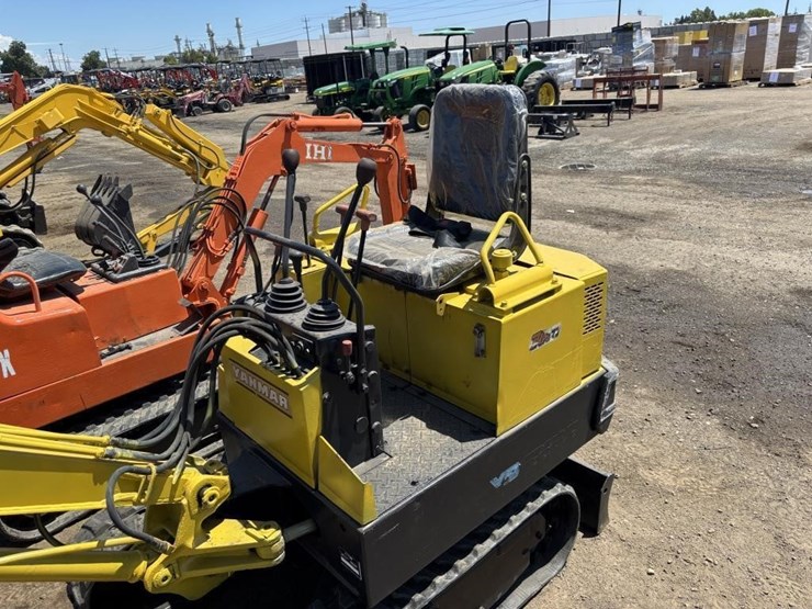 yanmar-yb01uz-hydraulic-excavator-image-15