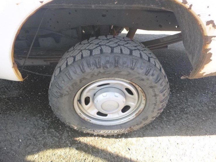 2014-ford-f250-image-17