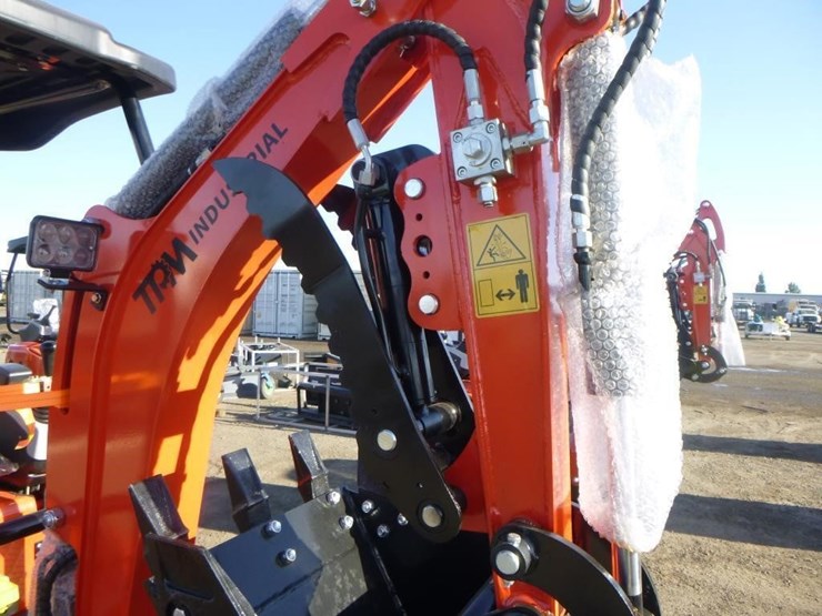 2025-tpm-16-hydraulic-excavator-image-12