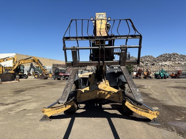 2004-caterpillar-th560b-image-6