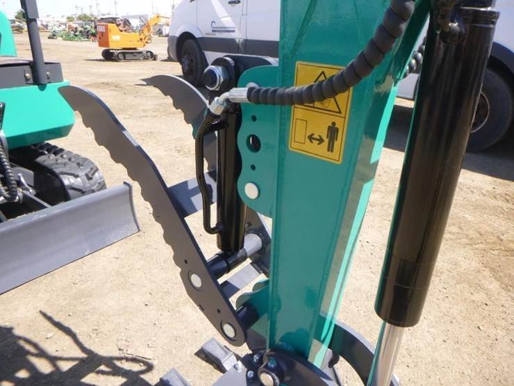 2025-cfg-qk16r-hydraulic-excavator-image-12