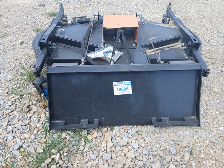 #19696-•-wolverine-3-blade-mower-skid-steer-attachment-[damaged]-image-5
